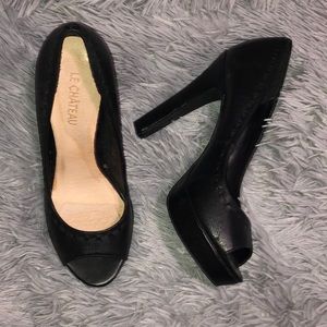 Le Chateau open toe pumps